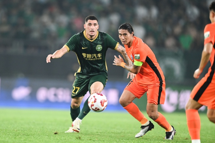 足球报评亚戈：租借表现欠佳 续约前景存疑