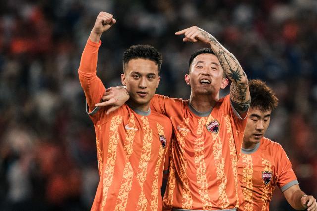 海星直播-16岁283天！ 深足夏合扎提刷新中超最年轻进球纪录